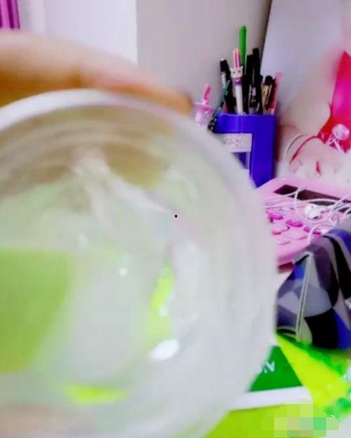 简单做水晶泥的视频,简单易学的小实验教程